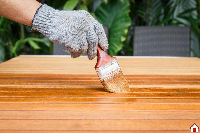 Refinishing a wood table top